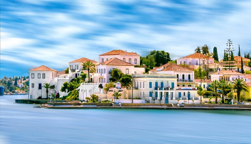 THINGS TO DO: SPETSES ISLAND