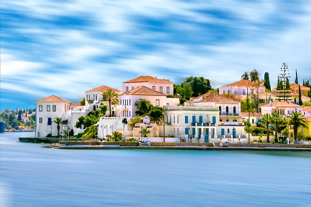 THINGS TO DO: SPETSES ISLAND