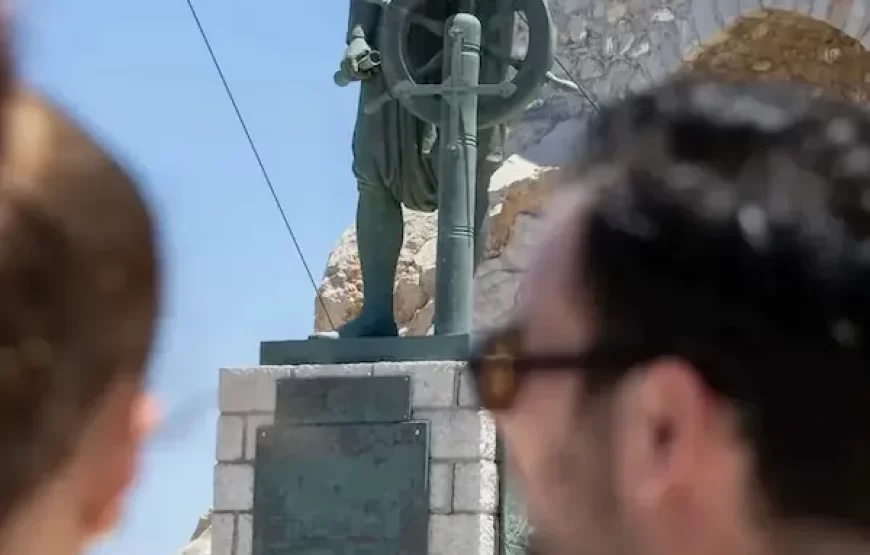 Athens Day Cruise to Hydra, Poros & Aegina | Lunch, Music & 3 Islands in 1 Day